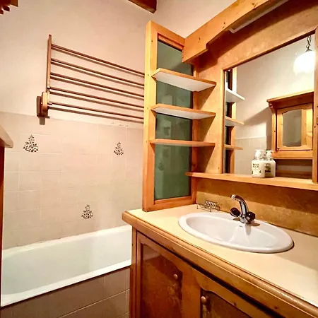 Les Toits Des Cateaux شقة